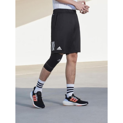 Pantalones de hombres adidas shorts 2025 Summer Nuevos pantalones deportivos tejidos transpirables capacitación de fitness de secado rápido pantalones casuales pantalones de cinco puntos HC9737 Black L