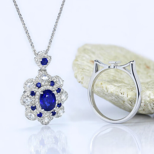 HEEKAIYI Sapphire Necklace for Women Royal Blue 18K Gold Diamond Pendant Chinese Valentine's Day Birthday Gift for Wife and Girlfriend Selected Sapphire Necklace 1.07 carats / diamond 42 points