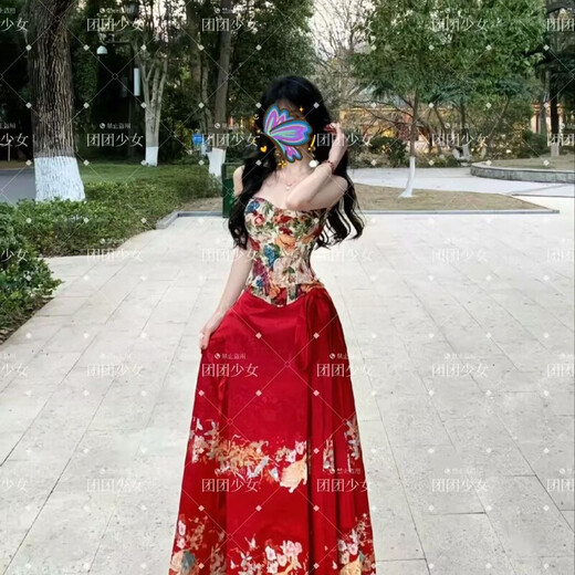 Banfi blue mirror white feather jacquard French real fishbone retro high-end sense tube top blue mirror white feather single top with chest pad (comes with shoulder strap) one size fits all A/B cup (the back strap can be adjusted to 105 Jin Jin is equal to 0.5 kg)