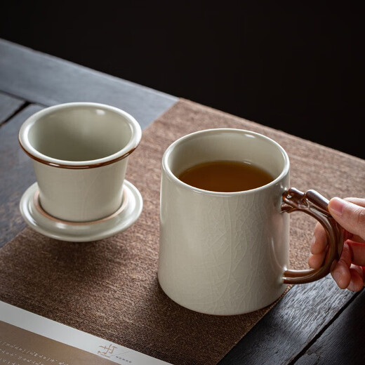 Yicup Ruyao office cup with filter ceramic mug tea cup office tea cup tea water separation cup dragon handle beige