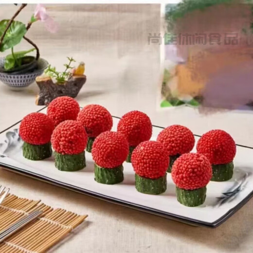 Shihuaiqichu rote knusprige Blumenkörner 250 g knusprige Körner knusprige Früchte Hotel kommerzielle Litschi-Garnelenbällchen rote gelbe knusprige Körner 250 g