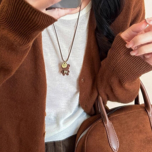 Fan Shengyu's mignon Flocking Bear Long Pull Accessoires de pull pour femmes, Pendeur de pendentif pendentif en automne et en hiver Sweet et frais
