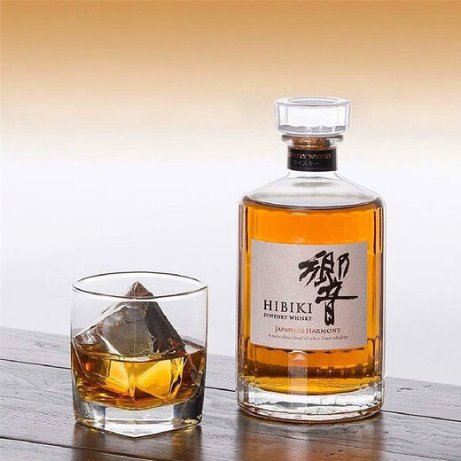 响（Hibiki）日本进口威士忌 调和威士忌 进口洋酒  700ml礼盒