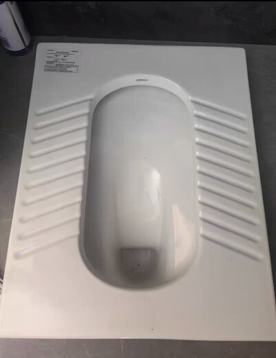
Jiumu P14137 ceramic rear-mounted rear squat pit squat toilet self-cleaning glaze surface with water storage bend protection P14137 squat pit