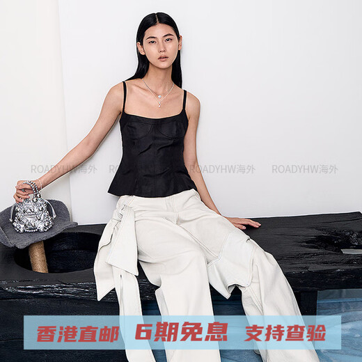 Calvin Klein Small CK, betrunkene Geschenkbox Perlenbeutel, Acryl -Cross -Body -Tasche Handtasche, klein, silberversilbere Geschenkkiste für Frauen (Tasche + Limited Gift Box für den chinesischen Valentinstag)