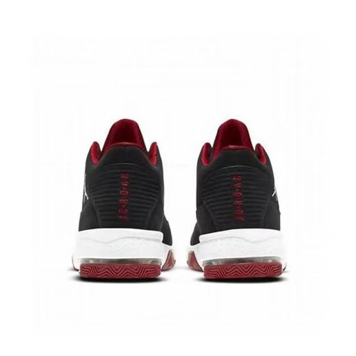 耐克（NIKE）Nike Jordan Max Aura 2 男子减震耐磨防滑篮球鞋 CK6636-016 CN8094-006 黑白红 40