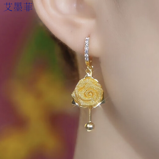 Ai Murphy 2025 new fashion versatile temperament rose earrings women's light luxury unique earrings earrings gold rose inlaid rhinestone earrings