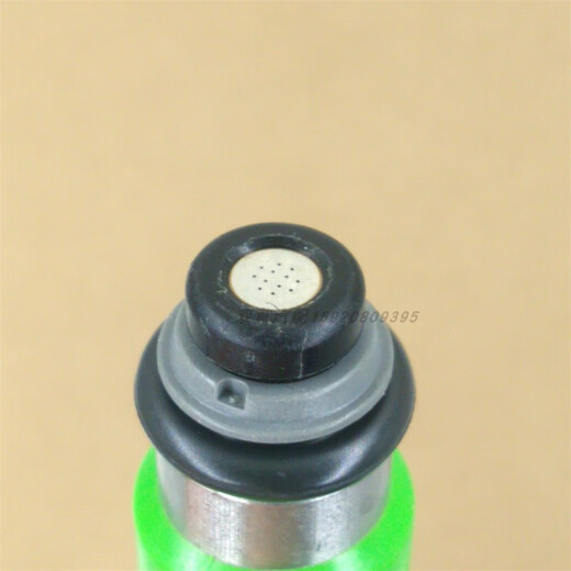 Litian Great Wall Havalfo H6H357H2 Válvula de inyector de combustible de 12 hoyos Modificada 2.02.4L1.5T4G693 Red 12 hoyos + línea de conexión