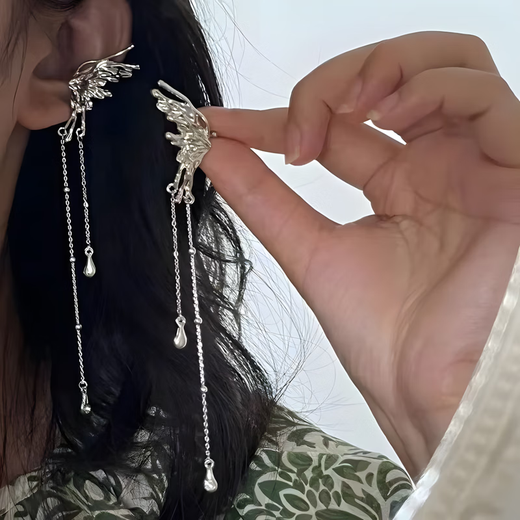 First encounter with ear clips, ear bone clips, women's earrings without pierced ears, 2025 new high-end headwear, fish bone clips, a set of ten versatile ear bone clips