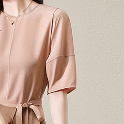 Olj Light Luxury Brand Seidenkleid für Frauen 2025 Sommer neuer kurzärmelige modische sanfte Temperament Mulberry Seidenrock Garnelpulver M Empfohlenes Gewicht 90-110jin [Jin gleich 0,5 kg] Kartencode zum großen Schießen groß