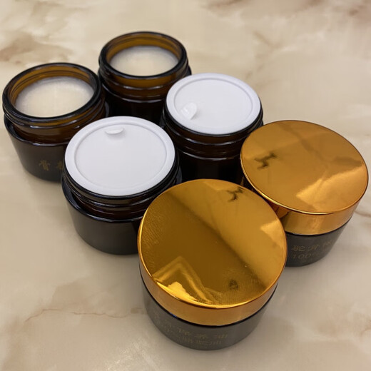 Wenwan Oil Wenwan Maintenance Oil Camel Oil Ivory Bone Horn Beef Bracelet Gourd Polygonatum Polygonatum Walnut Plate Coloring Paste Maintenance Cream Glass Bottle 45g