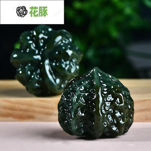 Flower Dolphin Hetian jade hand-held pieces, green jade walnut pieces, jade ornaments, holiday gifts for elders, one-color blue model QZM7027i