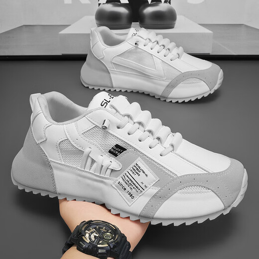 Yinfenglou Station européenne Chaussures masculines 2025 Nouveau été des chaussures de sports et de loisirs entièrement respirants d'été