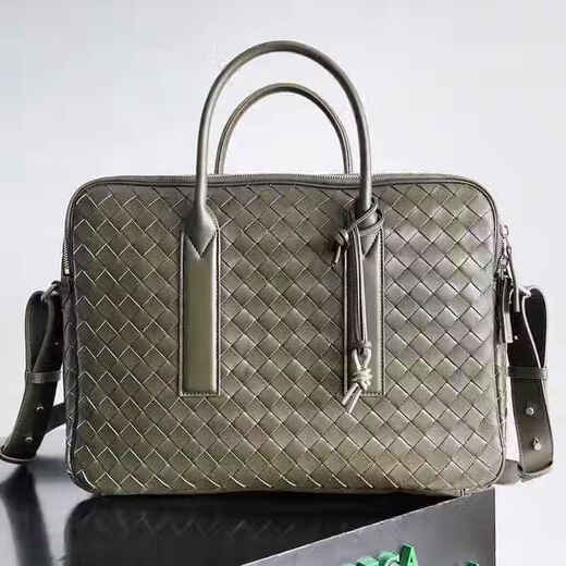 2025 new fashionable and versatile commuter bag toilet bag 27 44
