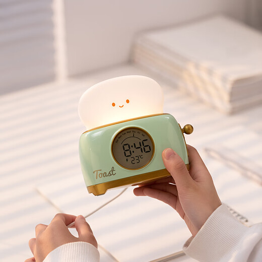 A little creative retro bread machine alarm clock student-specific desktop learning clock with night light countdown multi-functional bedside sleep lamp