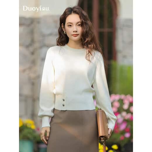 朵以（Duoyi）春时尚简约小个子压褶收腰纽扣圆领毛织上衣毛衣女 大红 S