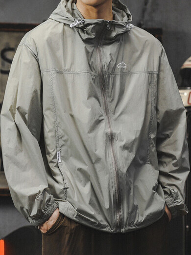 New Balance summer thin sun protection clothing men's hooded outdoor ice silk fishing clothing loose breathable anti-UV skin clothing off-white M 100-120Jin Jin equals 0.5 kg