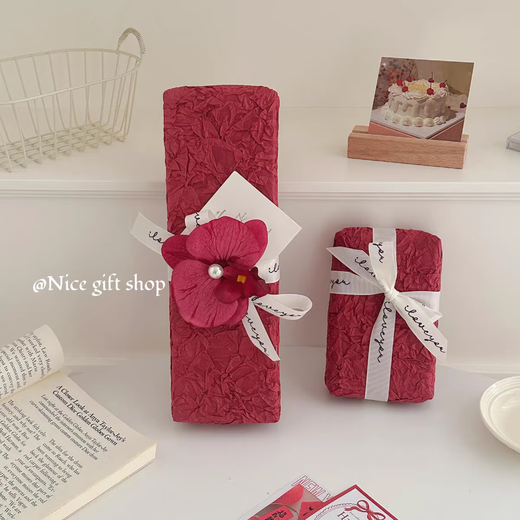 Burgundy stone-grained paper, high-end light luxury festive gift wrapping paper, textured wedding gift holiday decoration paper, 1 piece of burgundy stone-grained paper + red phalaenopsis + 1 meter English ribbon + double-sided tape