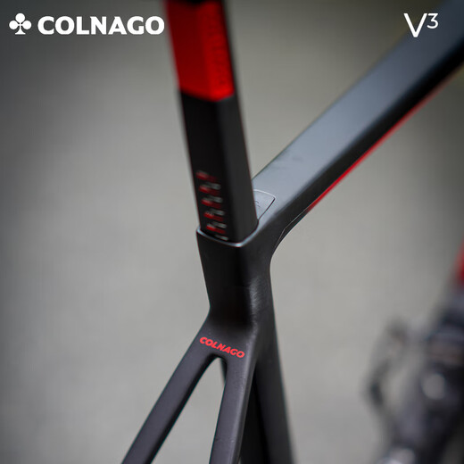 COLNAGO【大尺码特价】梅花V3 PRO 公路车电子变速碳纤维破风碳轮自行车 整车 黑红色-V3 PRO 540 7170配置