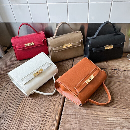 Neue Art von Frauentaschen für Frauenschlösser und modische Frauenbeutel für Frauen -Umhängetaschen für Frauen neuer Crossbody -Taschen Khaki