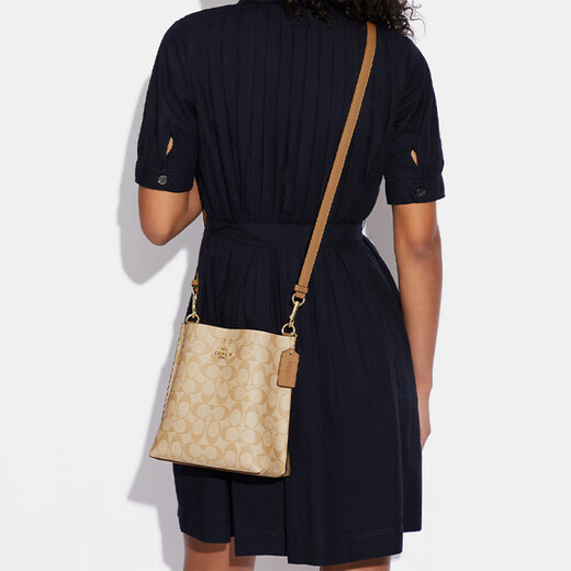 Coach (Coach) Molliebucket22 Klassische altmodische Snap-Close-Leinwand mit Leder-Eimer-Bag-Umhängetasche kleines Frauen-Basispaket (Bag + Dust Bag)