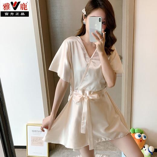 Pajamas yalu pour femmes au printemps et à l'émulation d'émulation en soie à manches courtes à manches courtes à manches mignonnes mignonnes glace mignonne de style coréen de style coréen