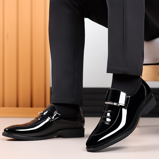 
Business formal wear without laces for footwork men's leather shoes dad flat men's leather shoes suit soft leather large size shoes 9921 gloss black footwear 38