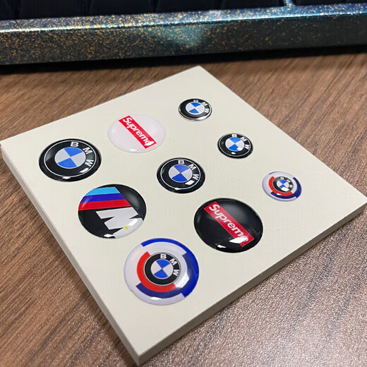 Tatchi adapté à la clé BMW Remote commande véhicule en papier warm trotte logo Metal Car Logo Personnalité décorative de trou de serrure SN3899 11 mm anniversaire version 2 pièces