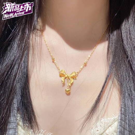 Chow Tai Fook Chinese Valentine's Day gift fugitive princess necklace female bow 18k gold non-fading temperament internet celebrity clavicle chain gold-plated fugitive princess bow necklace