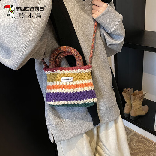 啄木鸟新年送女友礼物编织包包纯手工针织毛线包女生洋气单肩斜挎包秋冬 彩色