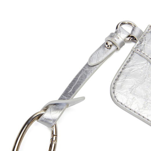 PeaceBird [mismo modelo en el centro comercial] 2025 Autumn New Silver P Pu Small Square Bag A1YZF3113 Plata F