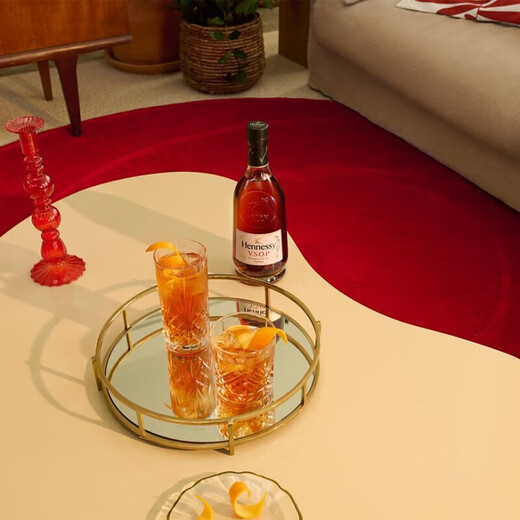 轩尼诗（Hennessy）VSOP 法国进口 干邑白兰地酒 洋酒烈酒 礼盒装 VSOP 700mL 1瓶