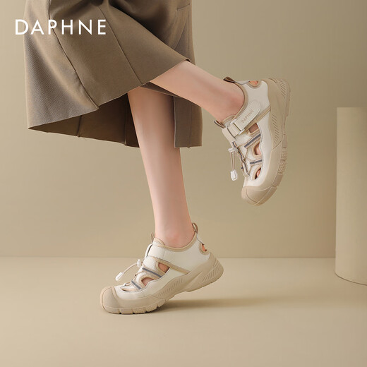 Daphne Sports Sandales pour les femmes 2025 Nouveau été décontracté Hollow Hollow Breshable Mountalneering chaussures de ruisseau mignon mélange 37