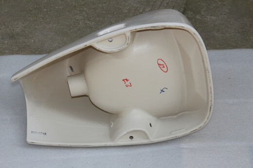 东鹏小型彩色挂墙式小便斗男士壁挂小便池家用陶瓷小便器 CU1478小型白色