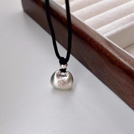 Love 999 pure silver pendant for female little fat fortune pendant solid transfer necklace Chinese style clavicle chain birthday gift for girlfriend