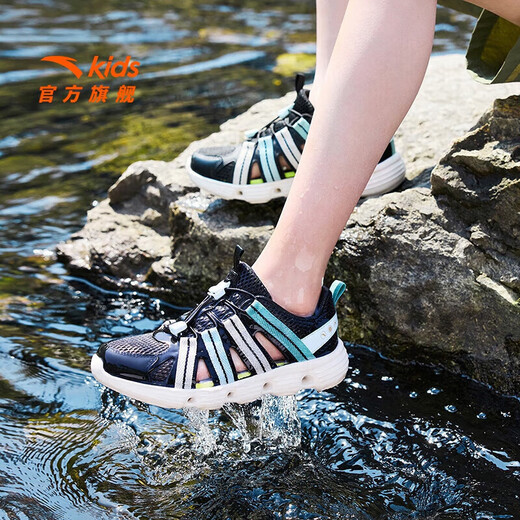 ANTA children's sandals, boys' shoes, 2026 summer new outdoor water and land tracing shoes, Baotou anti-collision beach shoes, black/ice crystal green-2 37, shoe inner length 23.5cm