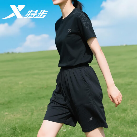 特步运动套装女夏季宽松跑步健身运动服冰丝速干薄款短袖短裤两件套女 正黑色/宽松休闲-拉链口袋 M /165