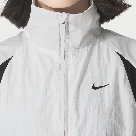 Nike (Nike) Jacke für Frauen 2025 Sommer Neues Lauf Fitness Sportswear Ständer Windproof Fashion Casual Woven Jacke HV4030-078 S