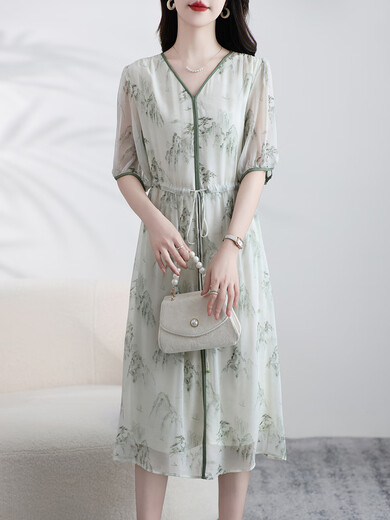 XAE Vestido de seda de marca de alta gama XAE para mujeres 2025 Summer NUEVA PINTURA DE TINTA MULBERRY Silk Falda en V falda Montañas Verdes y agua verde L (recomendado 120 Jin [Jin iguala 0.5 kg])