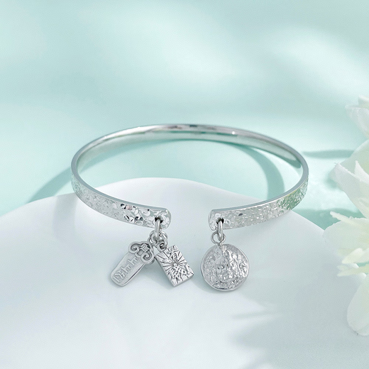 Pt950 platinum bracelet with solid opening to attract wealth and sign Yellow God of Wealth crushed ice bracelet as a gift for women without invoicing 56# weight about 32.1g