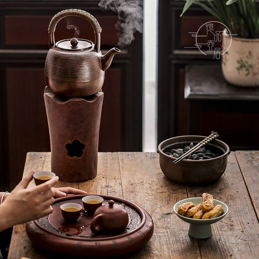 
Tea boiling in the stove, firewood, lifting beam, boiling tea pure handmade large capacity ceramic simple household water boiling coarse pot charcoal stove, pine and cypress firewood, 15832 No. 1380ml, more than 1L