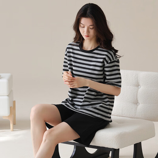 红豆（Hodo）2025睡衣女夏季短袖短裤黑色条纹休闲可外穿简约家居服套装 XYZT9885_套装 M _建议75-95斤