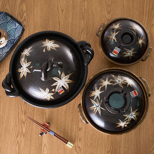 cocostyle original Wangu Shao hand-painted stewed meat Jing Maple Leaf Casserole Wide body earth pot hot pot earth pot number 8 m3892 0ml
