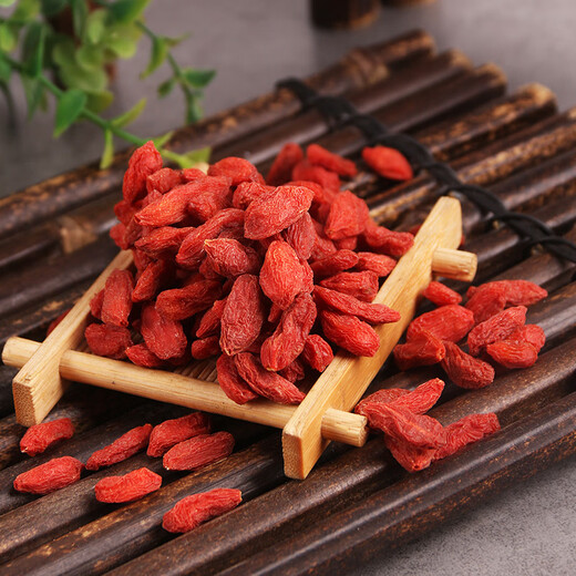 Xinshengtang Beijing Tongrentang Ningxia wolfberry king of kings wolfberry large fruit wolfberry Chinese medicinal material wolfberry sulfur-free and non-dyed wolfberry in bulk bag 2 small bags 10 grams