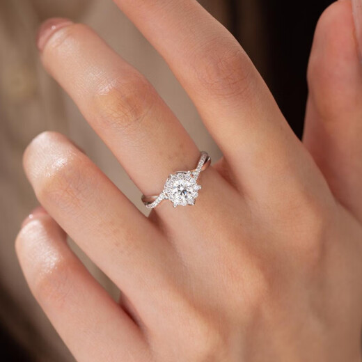 Nilan Fat Donglai same style pt950 platinum moissanite round bag ring royal manor silver moissanite diamond ring luxury 1 gram 1 carat D color thickened plated standard South African real diamond No. 9