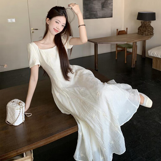 Bangboshi weißes Kleid kurzärmeligte gestickte florale langen Rock 2025 Sommer neuer Kaffee Break Französisch Elegantes Temperament sanftes Stil bestickter Kleid [Aprikosenfarbe] M Größe geeignet [85-100jin [Jin gleich 0,5 kg]]]
