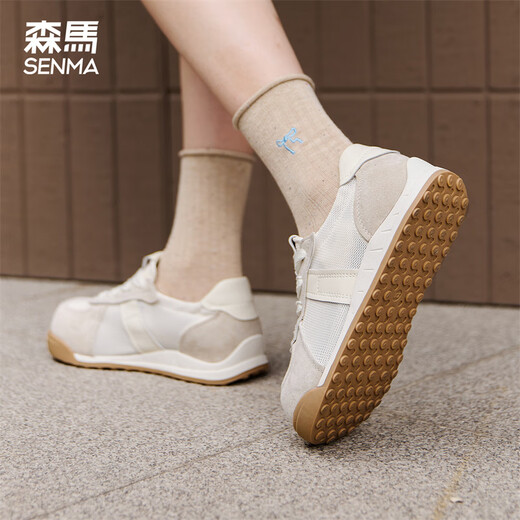 森馬（Senma）时尚潮流运动休闲鞋透气舒适德训鞋女125200155 米色 38码