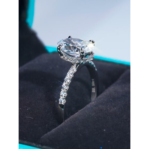 Nilan Fat Donglai same style pt950 platinum pigeon egg ring oval female light luxury elegant luxury moissanite diamond ring request 2.5 carats (with broken diamonds on the side of the ring setting) No. 8