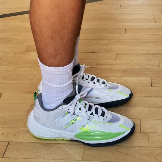 Adidas Xenoburst masculin et vert polyvalent décontracté non glissant, à usurer, coussin et respirant chaussures de basket-ball à haut niveau KK3527 blanc et vert 41 (255 mm)