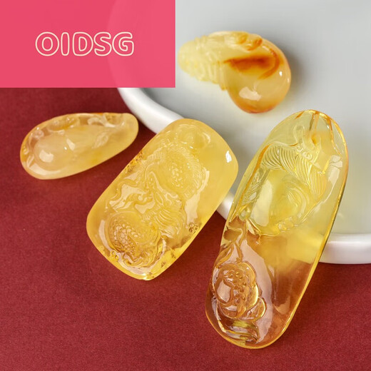 OIDSG Fat Dong Lai quality beeswax carving pendant one thing one picture Russian material yellow honey amber Guanyin Maitreya Buddha 520 lover jp5409